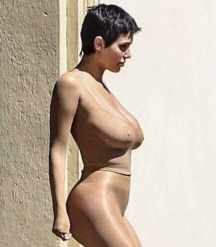 Bianca Censori Grammy nude